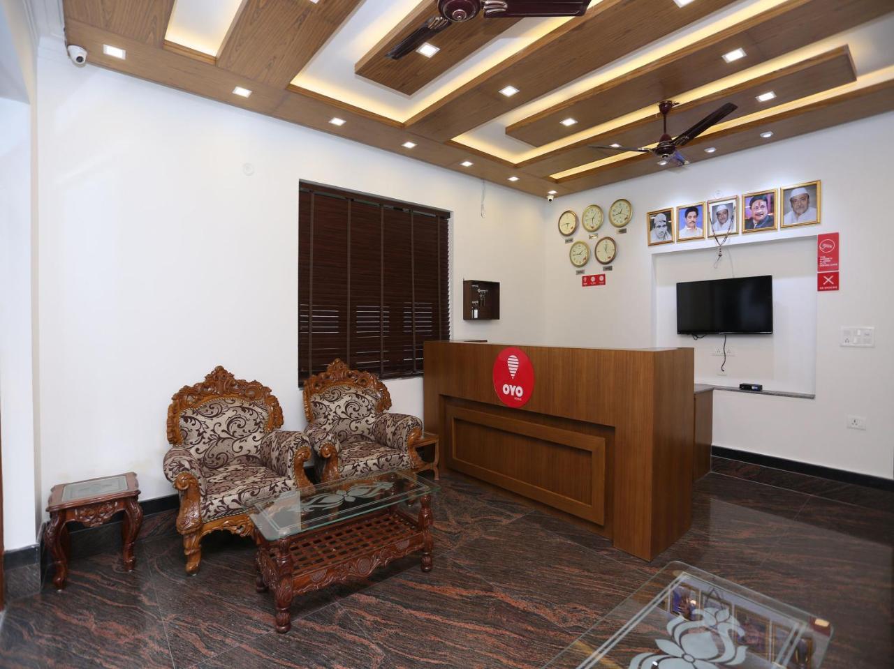 Oyo 10448 Green View Home Stay Dehradun Bagian luar foto
