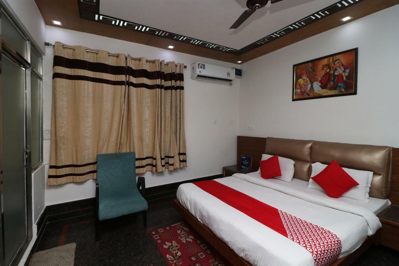 Oyo 10448 Green View Home Stay Dehradun Bagian luar foto